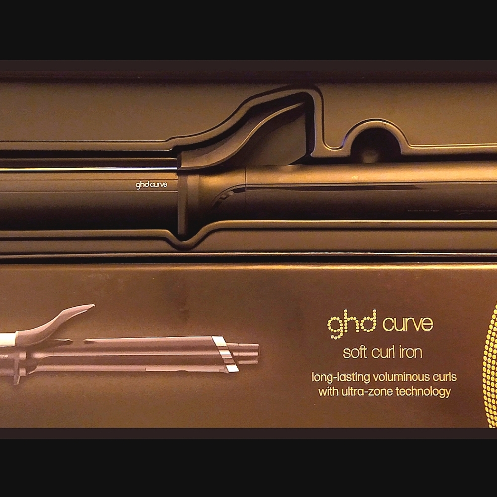 GHD 1.25 in. curve iron for soft curls